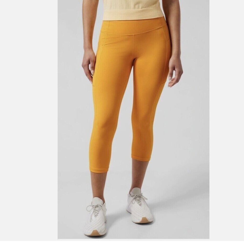 NWT Athleta Ultimate Stash II Capri In Sunrise Yellow